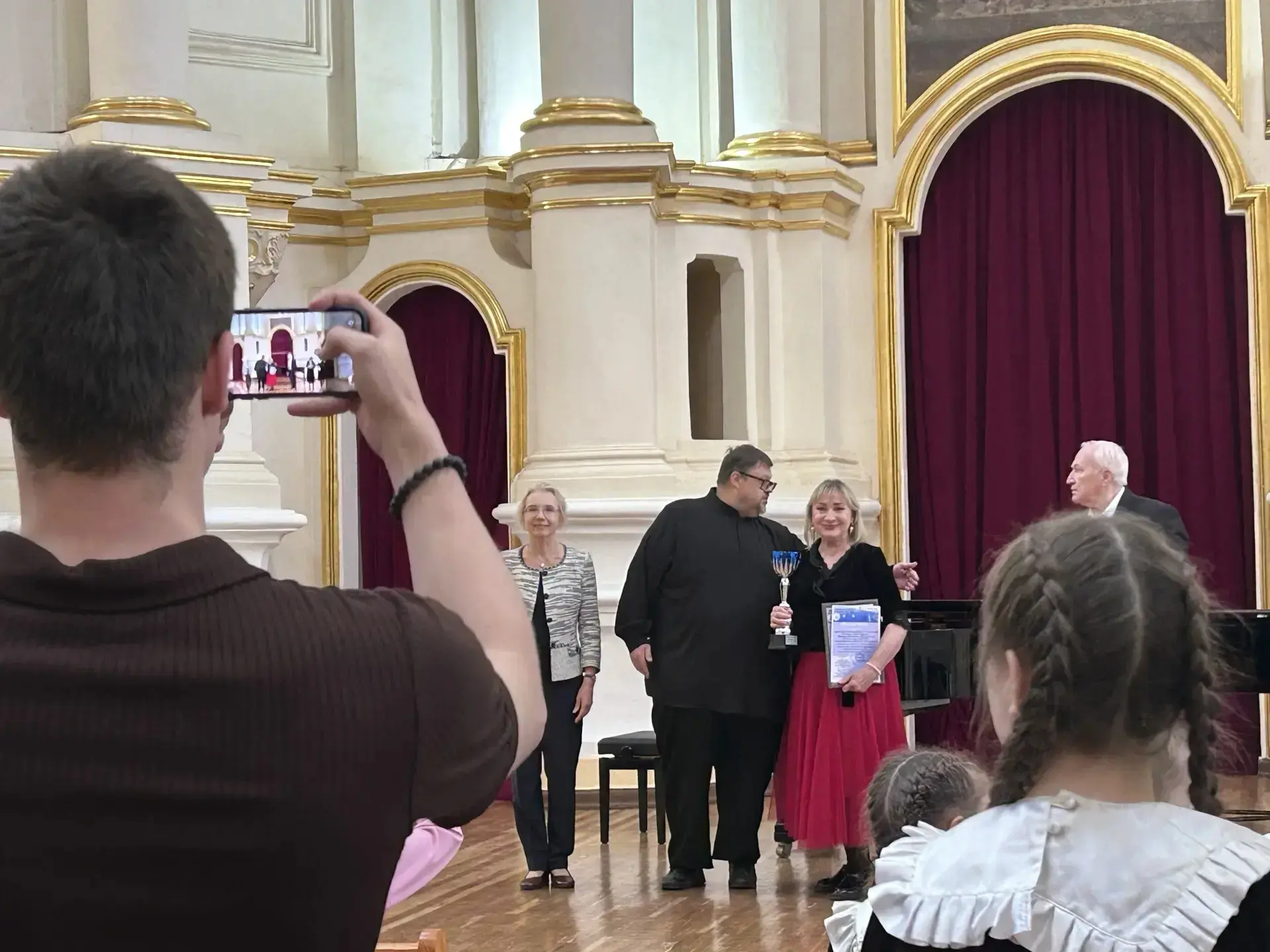 🌺 Камерный хор «Партес» на Международной хоровой ассамблее
"К истокам Руси"! (часть 2)

🎶 2 июня в