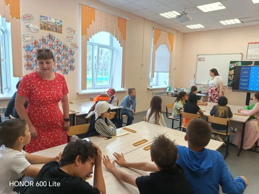 Республиканская акция «День трезвости».
 
Специалисты Центра профилактики правонарушении несовершенн