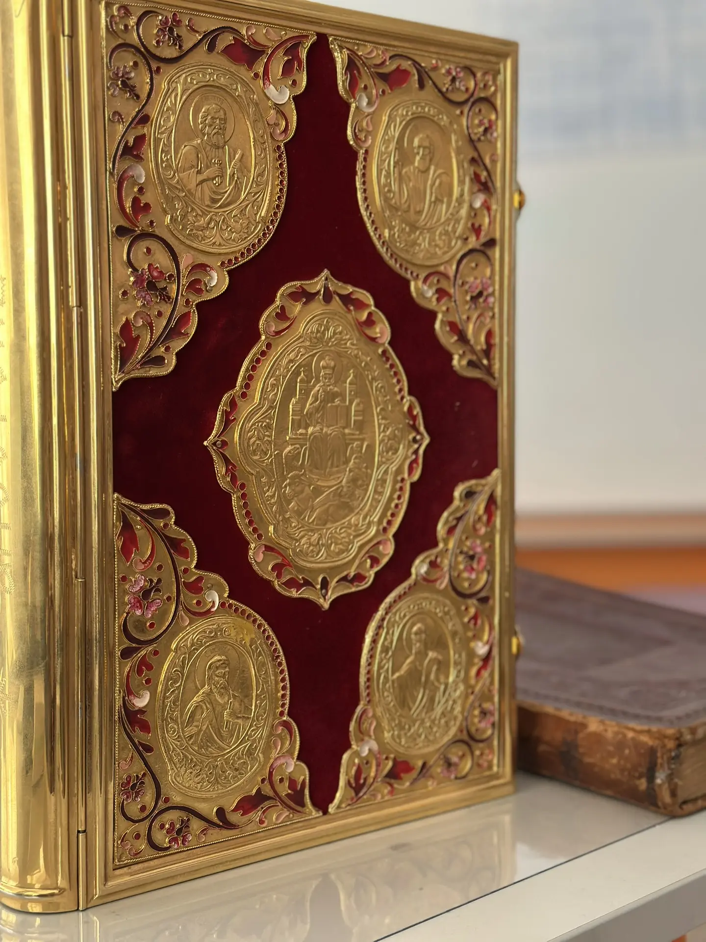 📖Живая история: как книга объединила прошлое и настоящее  📜В 3б классе прошла необычная встреча. Диа