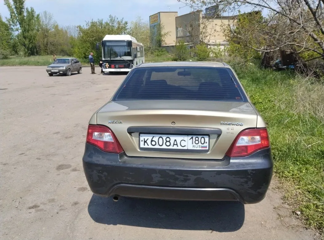 Продаю авто Дэу Нексия 2011г выпуска машина полностью исправна двигатель капиталился100...