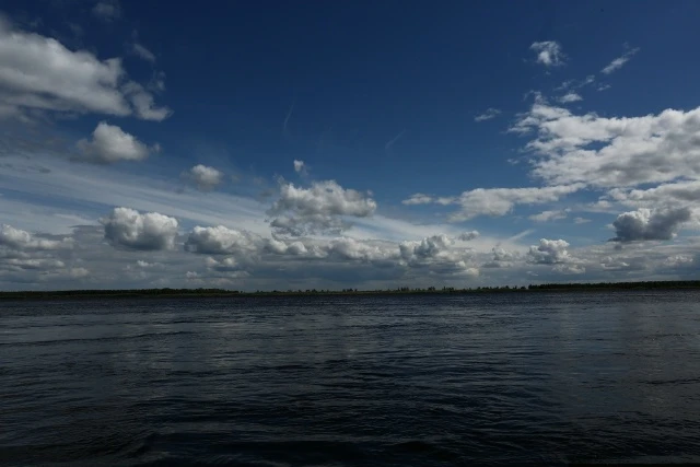 В Югре отмечают опасные явления с низким уровнем воды на реке Обь