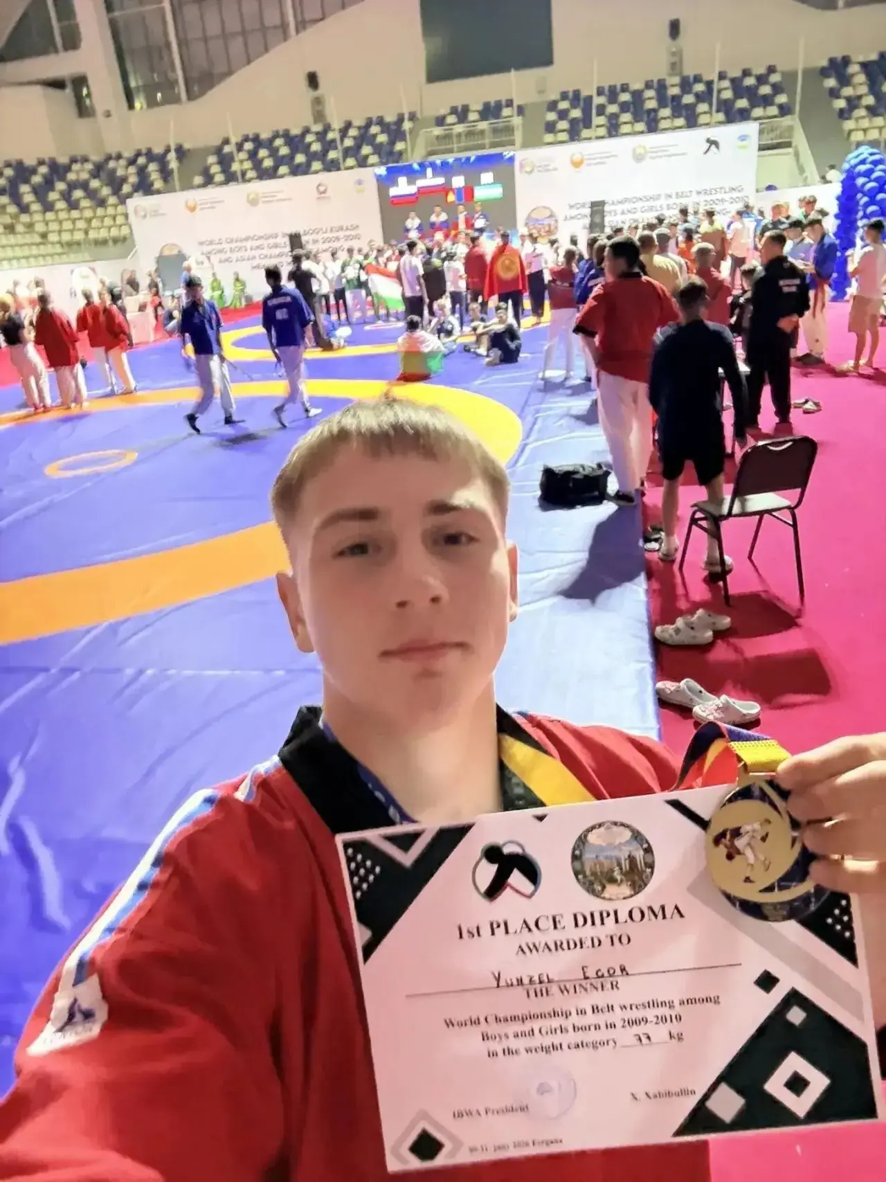 Воспитанник спортивной школы "Юбилейный" Юнзель Егор - Чемпион мира по борьбе на поясах в классическ