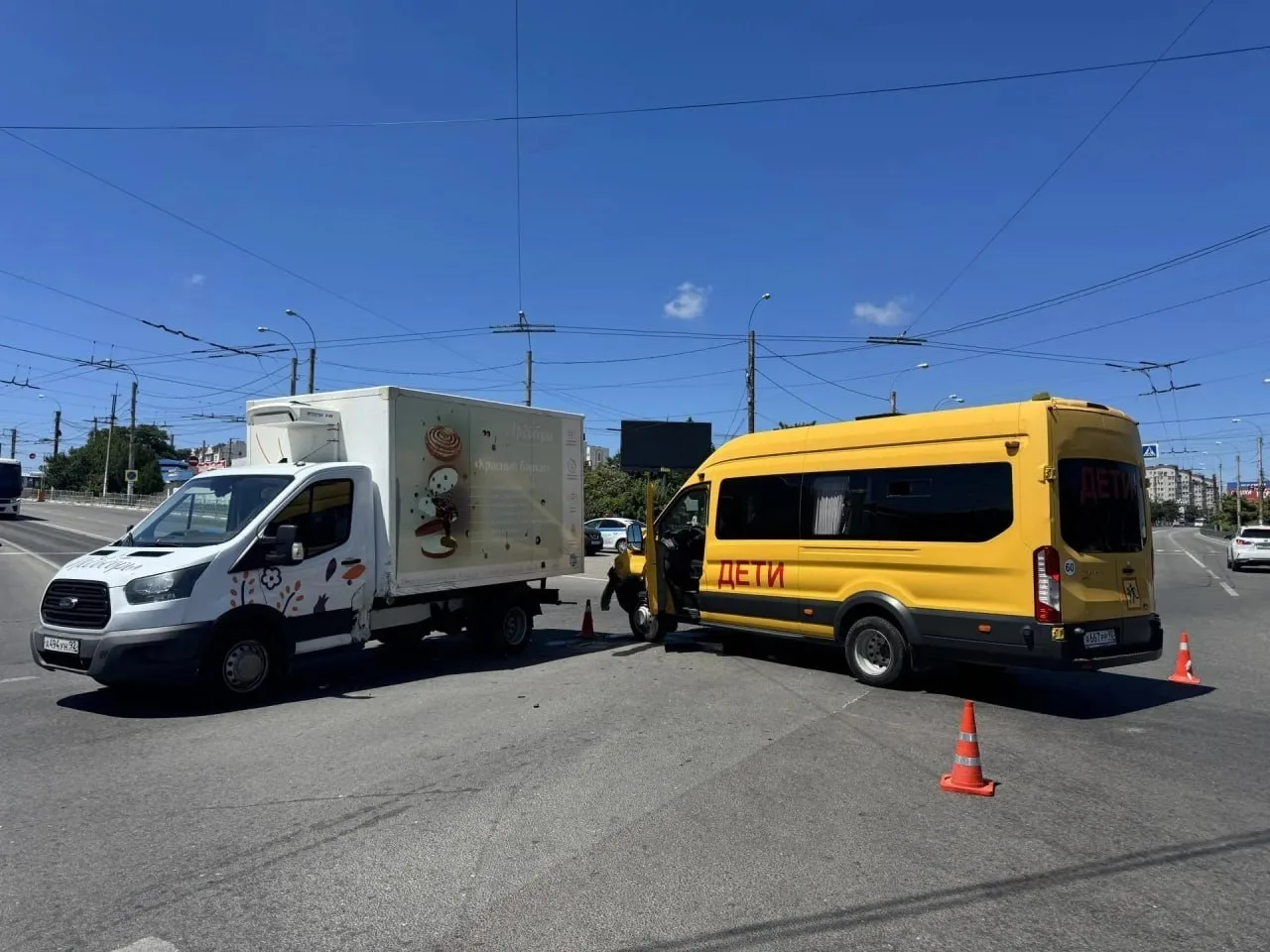 Автобус с детьми попал в ДТП в Севастополе - пострадали двое несовершеннолетних

На проспекте Генера