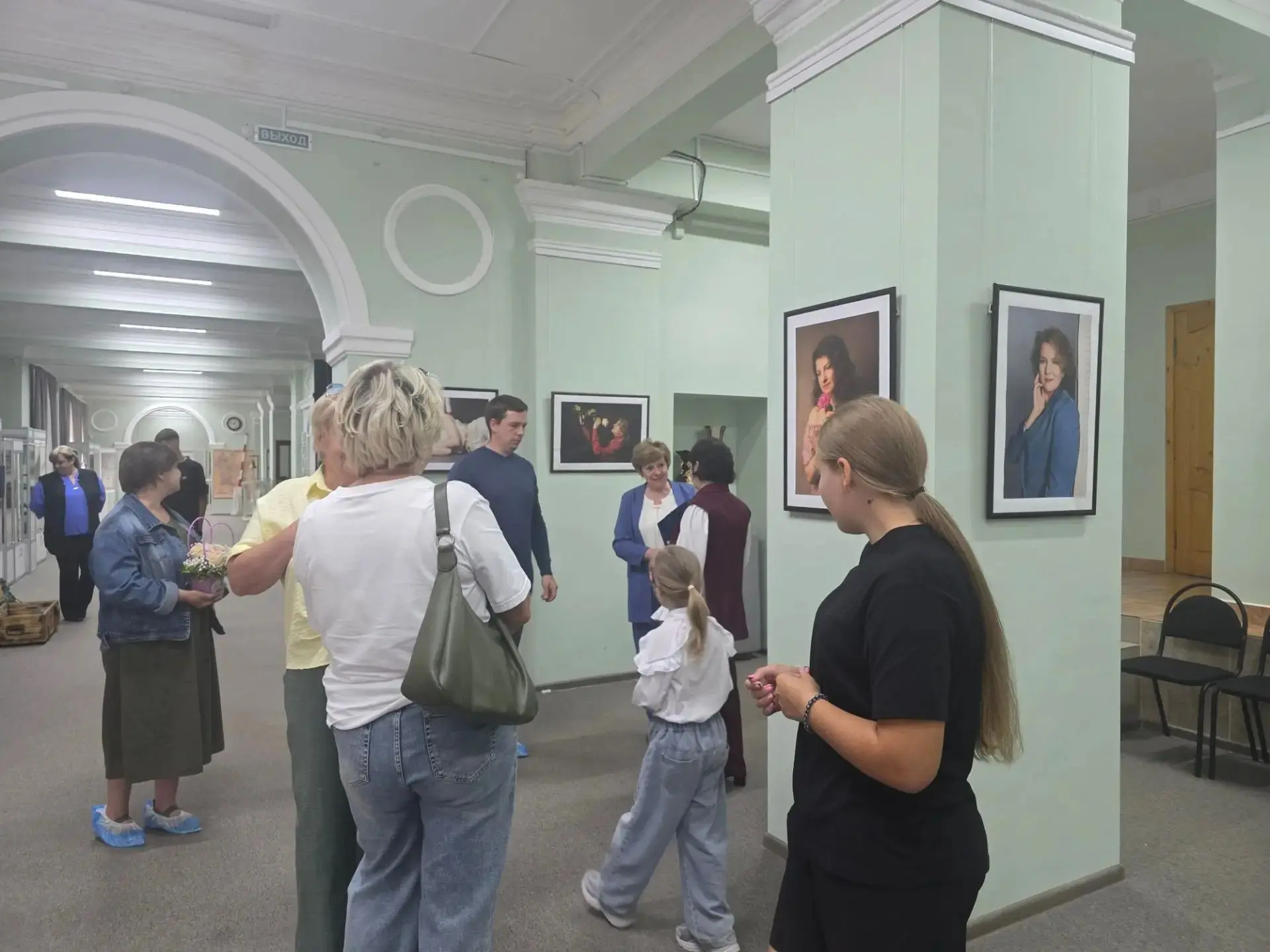 Сегодня в нашем музее состоялось открытие персональной выставки фотографа Дарьи Строган...