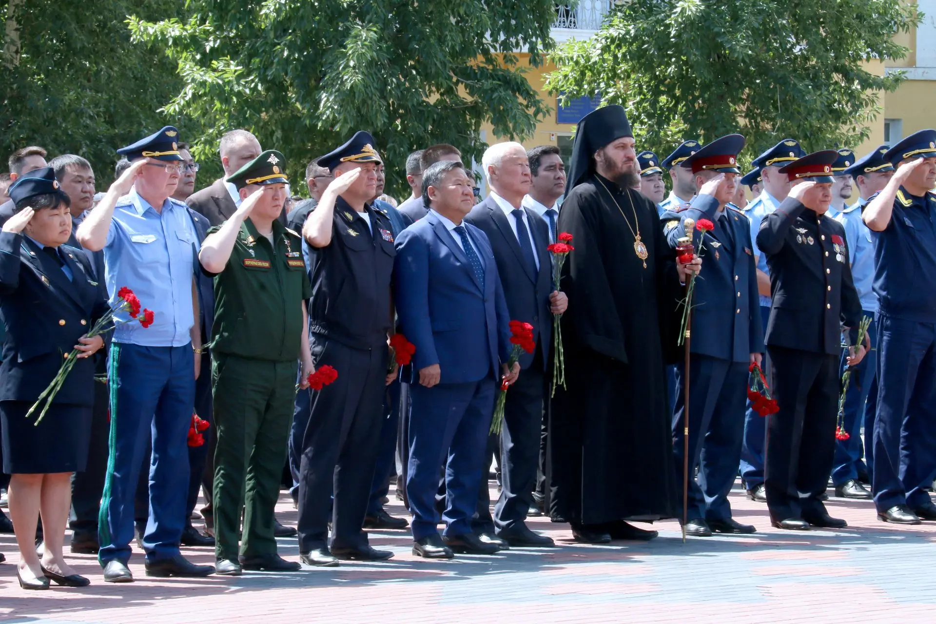Сегодня страна скорбит, вспоминая роковую дату: 85 лет назад фашистская Германия вероломно вторглась