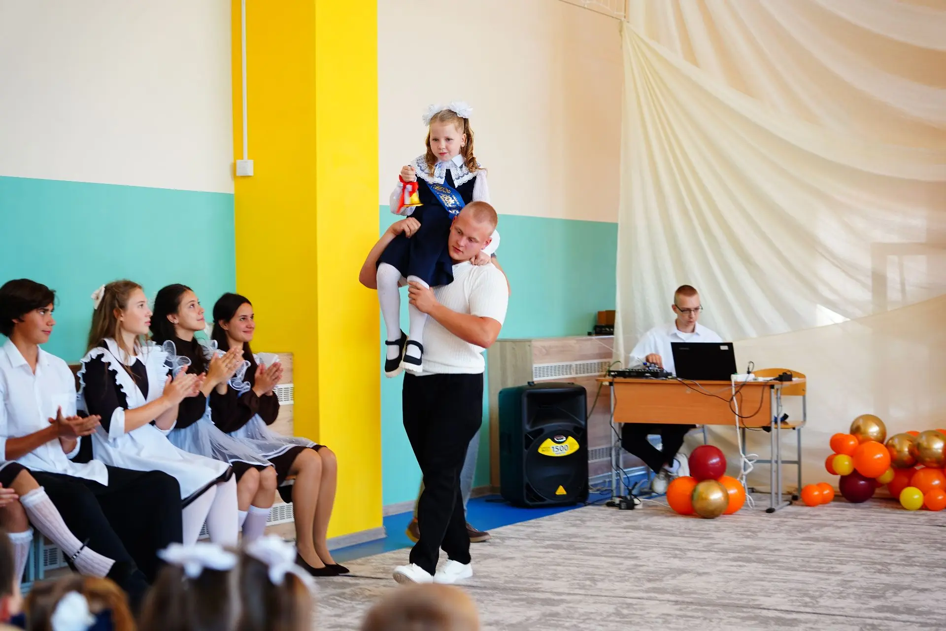 🍂Уважаемые педагоги, дорогие ученики и родители! Сердечно поздравляю вас с Днём знаний...