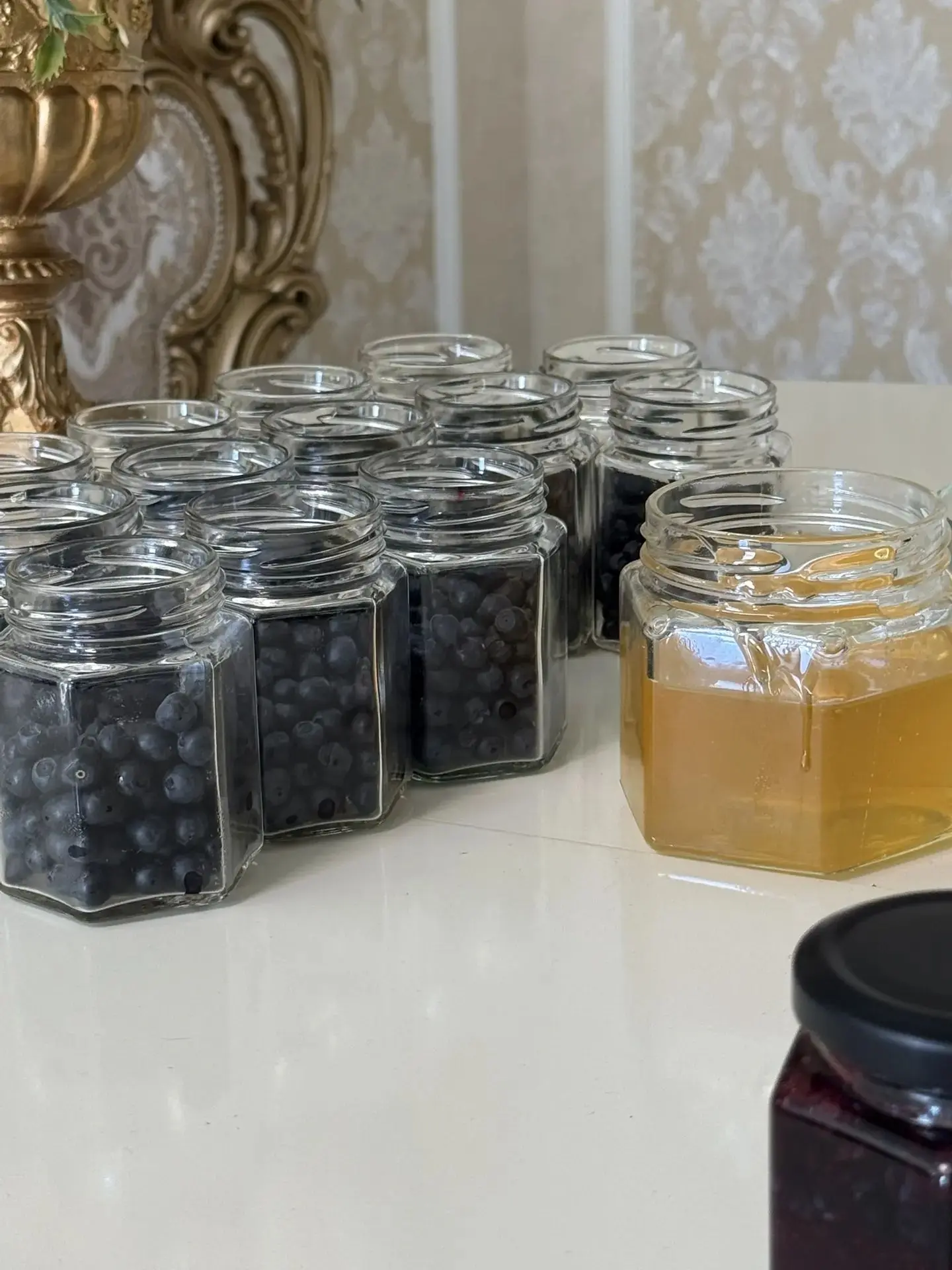 КОМУ БАНОЧКУ ДИКОЙ ЧЕРНИКИ С МЕДОМ? 🫐🍯