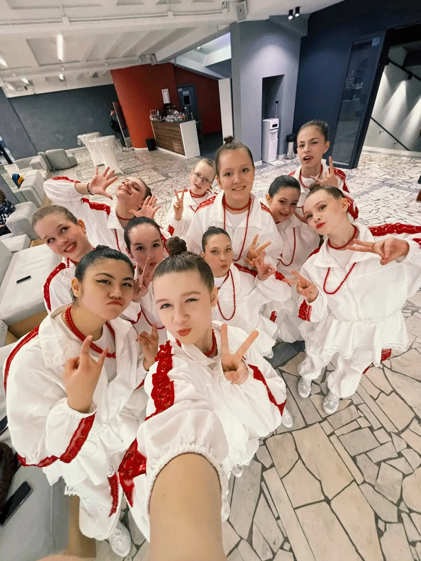 #ТалантливыеДетиМосквы | Карнавал наших побед 💃  Наш школьный Ансамбль танца «Наша сцена» блестяще в