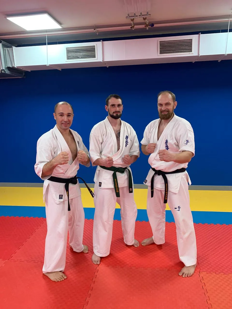 Сегодня день рождения у моего друга и соратника, семпая Константина Вячеславовича. Идём...