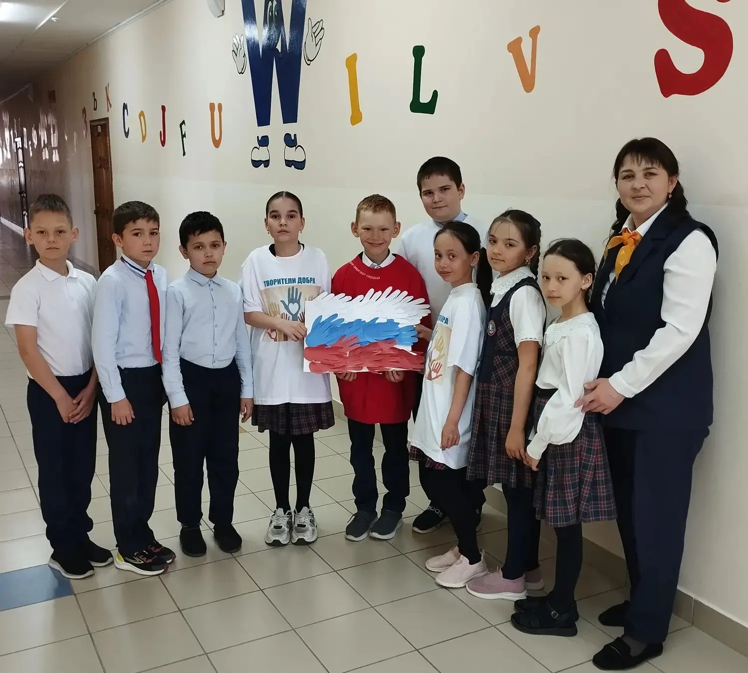 Акция «Сила Победы в единстве народов!»🕊🇷🇺  🕊В школе прошла патриотическая акция «Сила Победы в един