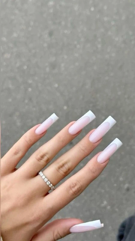 Да или нет такому маникюру?

Да - 🔥
Нет - 💘

💅Маникюр | Ноготочки