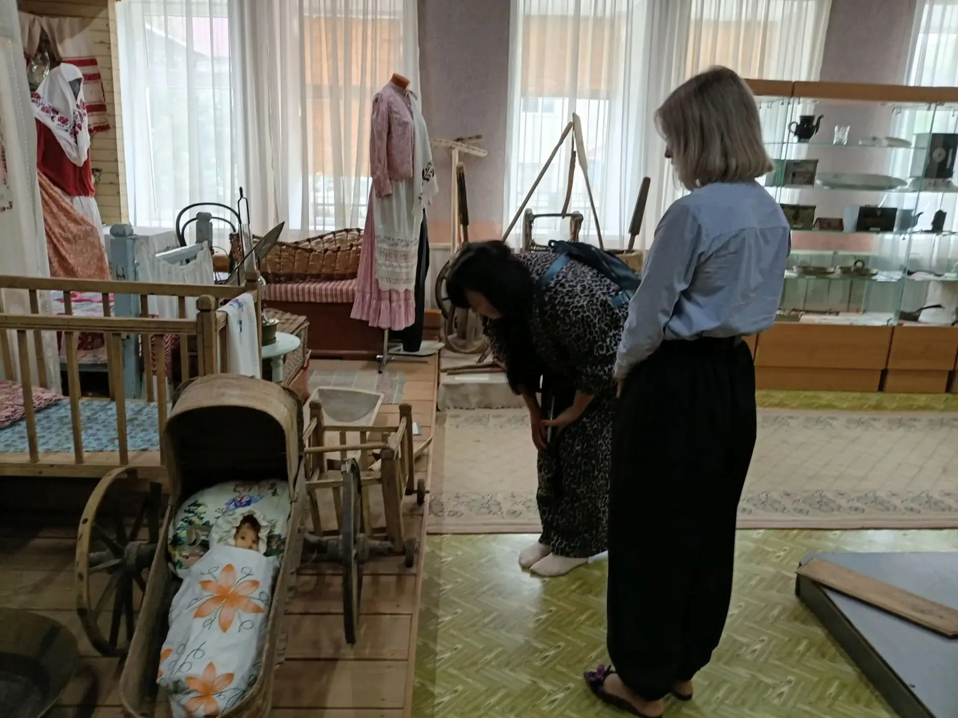 24 августа залы краеведческого музея гостеприимно распахнули свои двери для гостей. Спе...