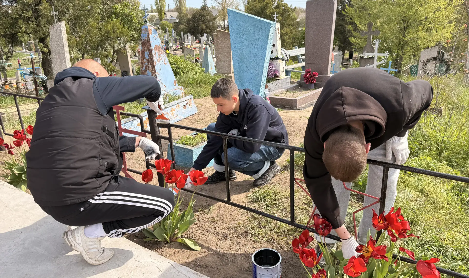 🕊️Студенты ХАУ и Скадовского аграрного колледжа приняли участие в Международном субботнике!  📌Студен