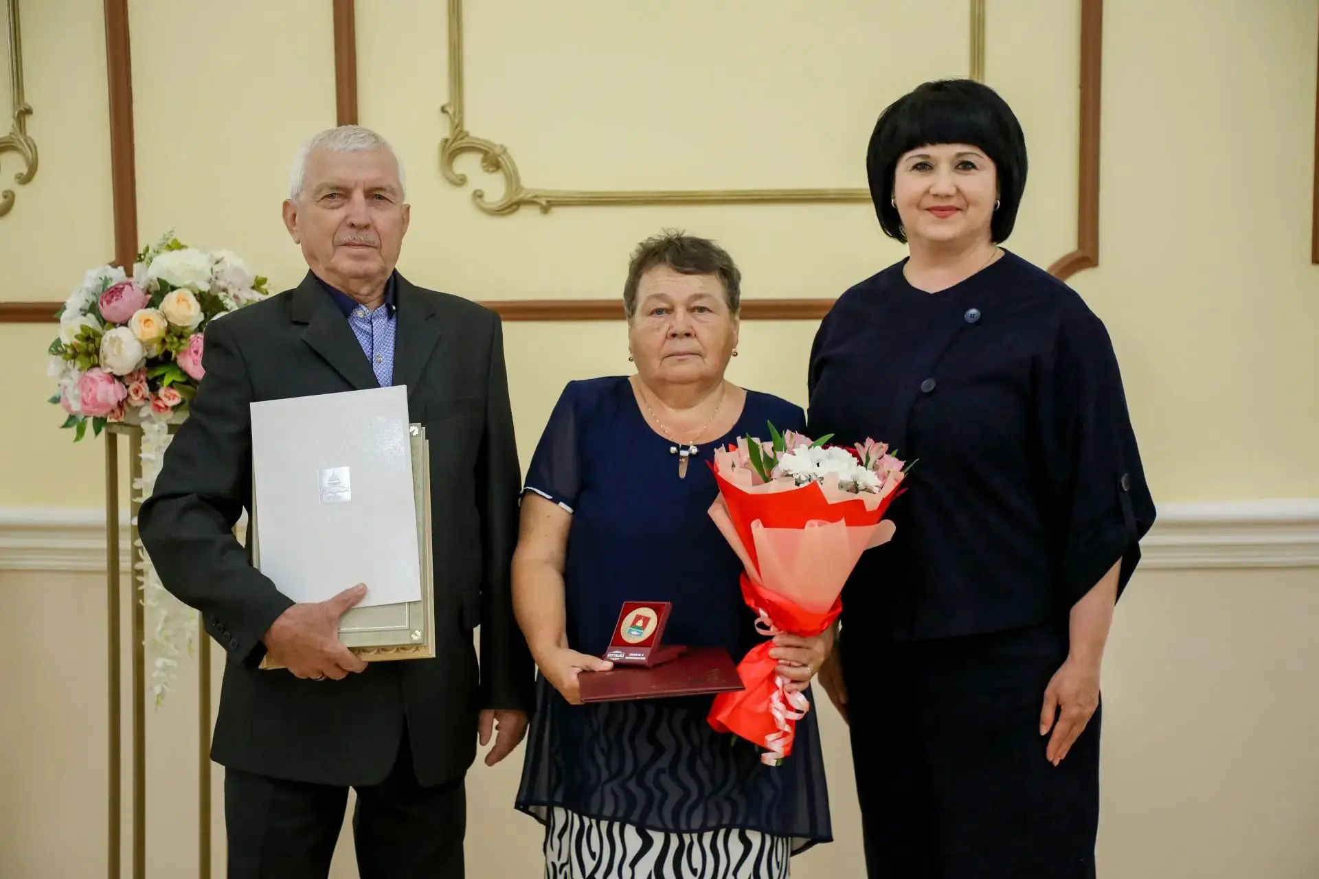 💖Золото сквозь годы: история любви семьи Жирновых из Бугульмы