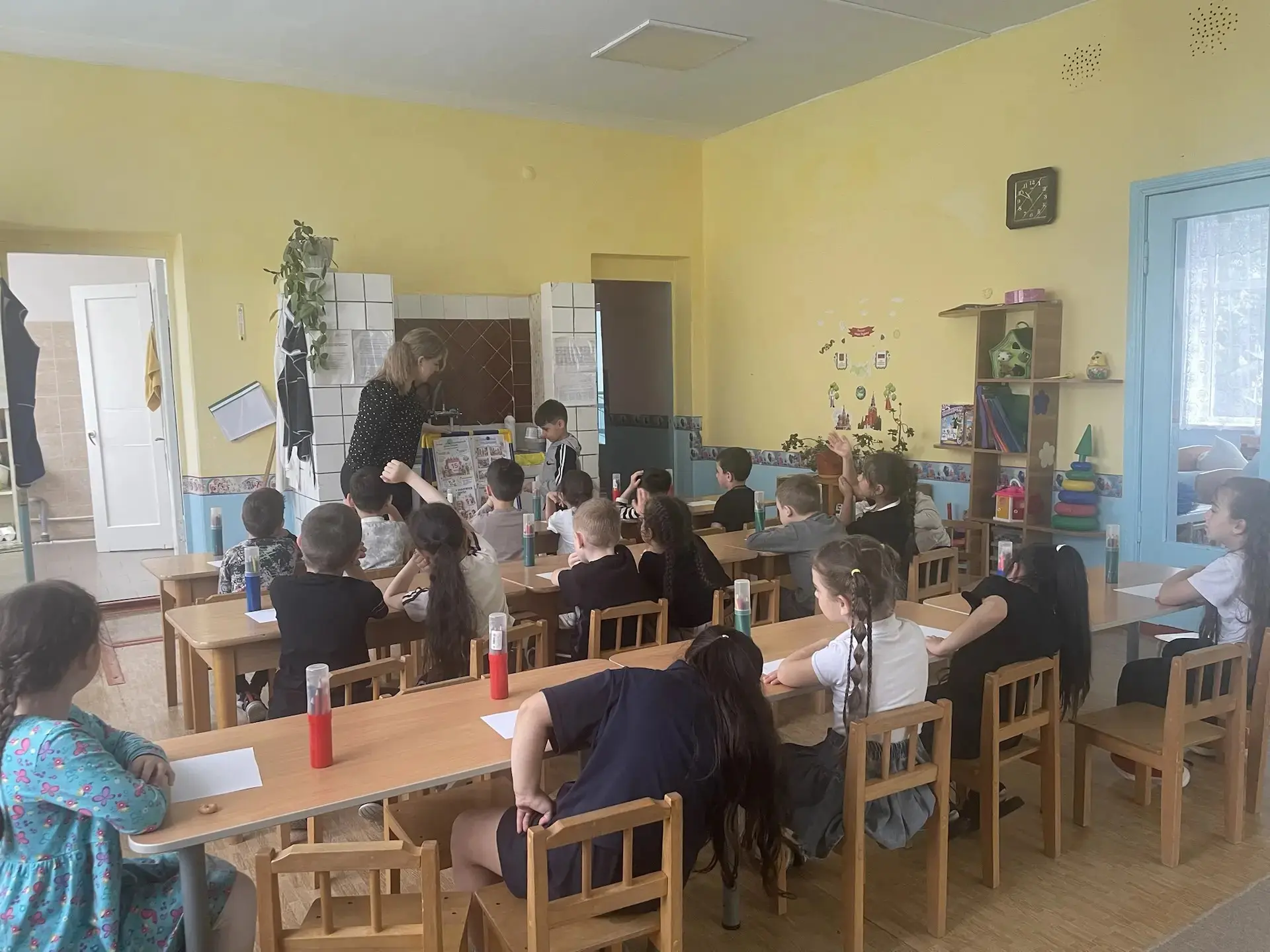 Ребята подготовительной группы провели увлекательное занятие о самом важном — о семье! ✨