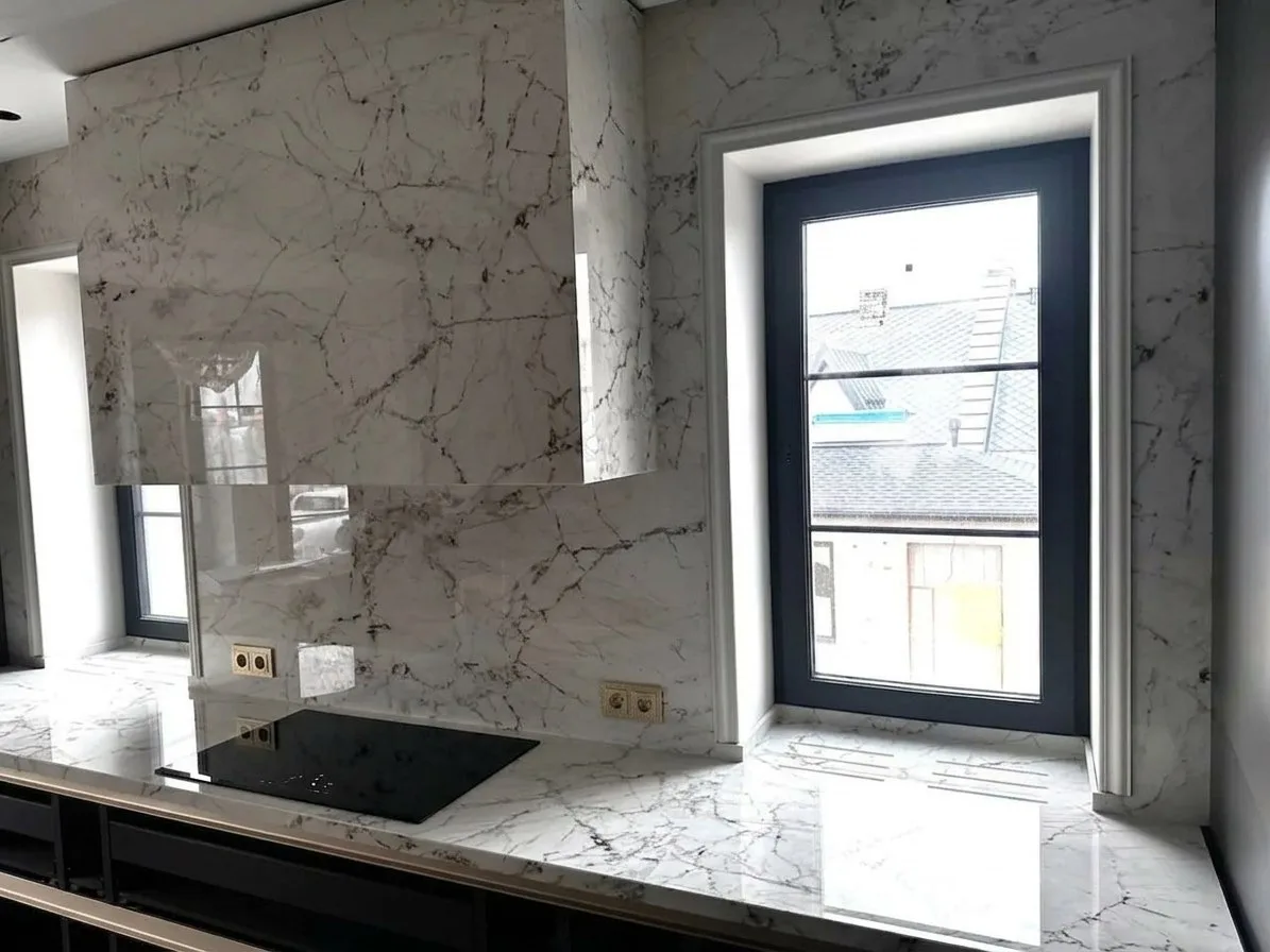 ✨ Элегантность в каждой детали: Laminam I Naturali Fusion White Lucidato ✨