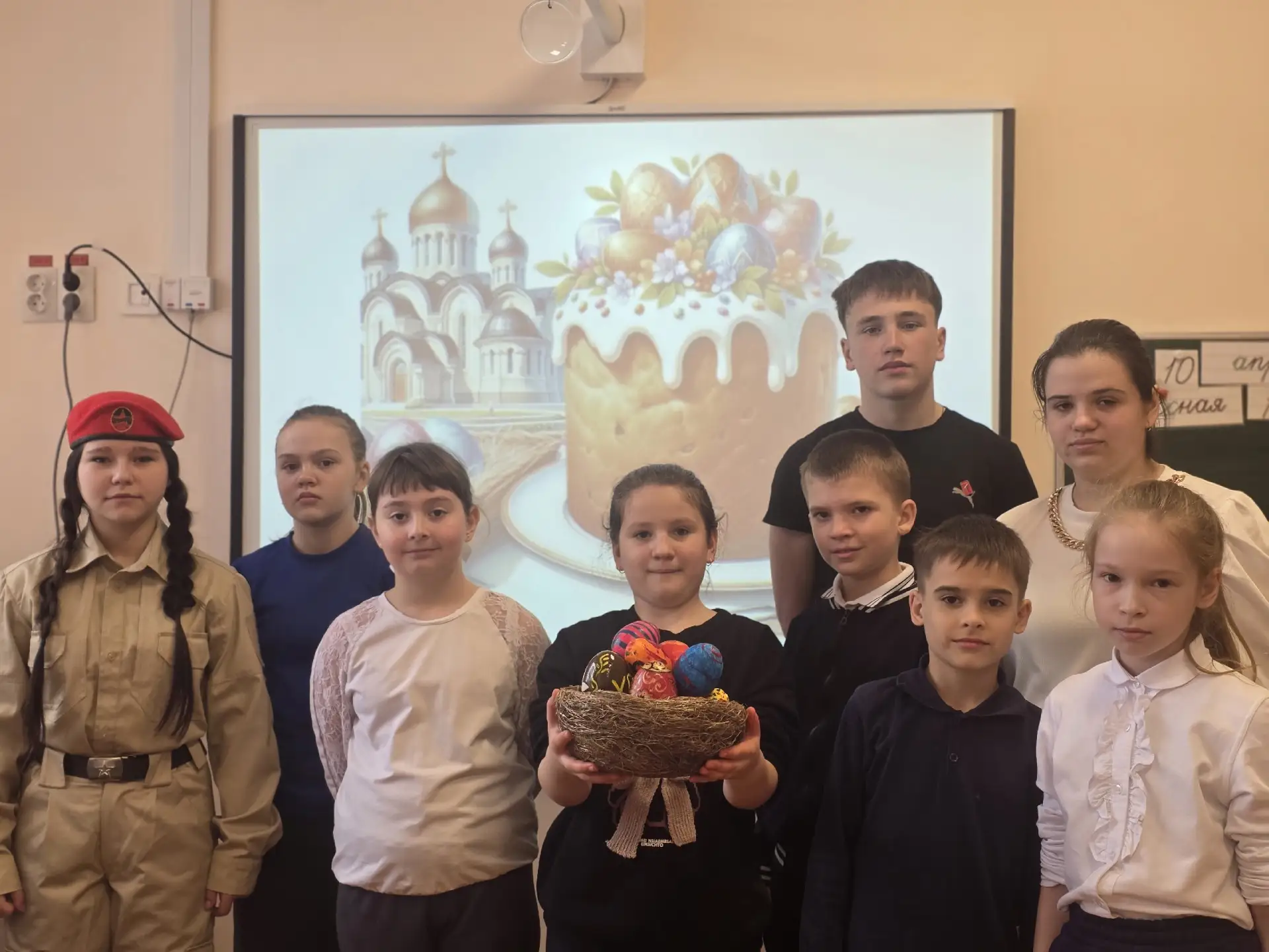 ✨🐣 В преддверии Светлой Пасхи в стенах ГБОУ "Школа №2 г.о. Дебальцево" состоялся тёплы...