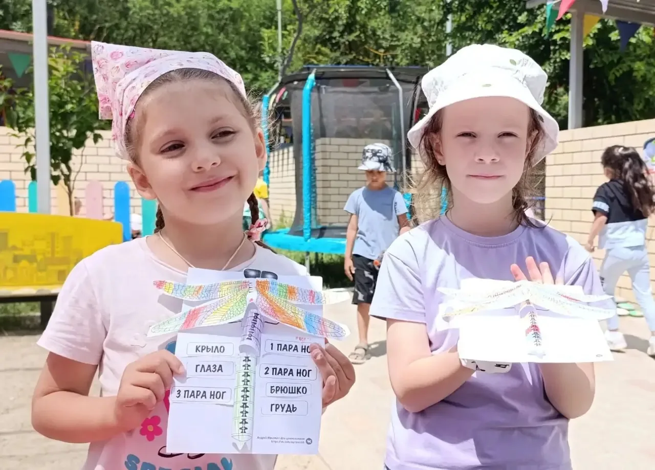 В детском саду началась неделя насекомых! 

Юные исследователи из команды «Любознайки» уже погрузили