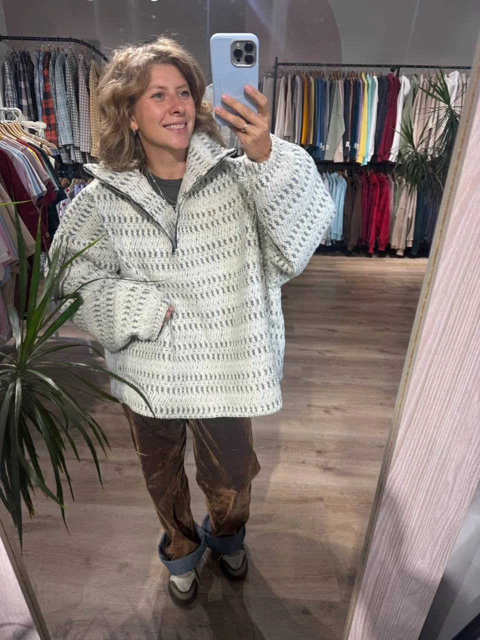 Такую ткань еще не показывала, а она уже форму приобрела😍