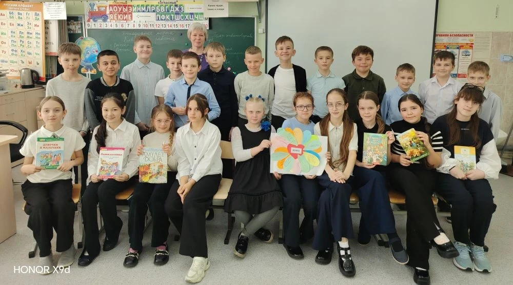 🌼12-го марта в 4Д классе (кл.руководитель Непомнящая Т.П.) прошло необычное мероприятие — Урок добро