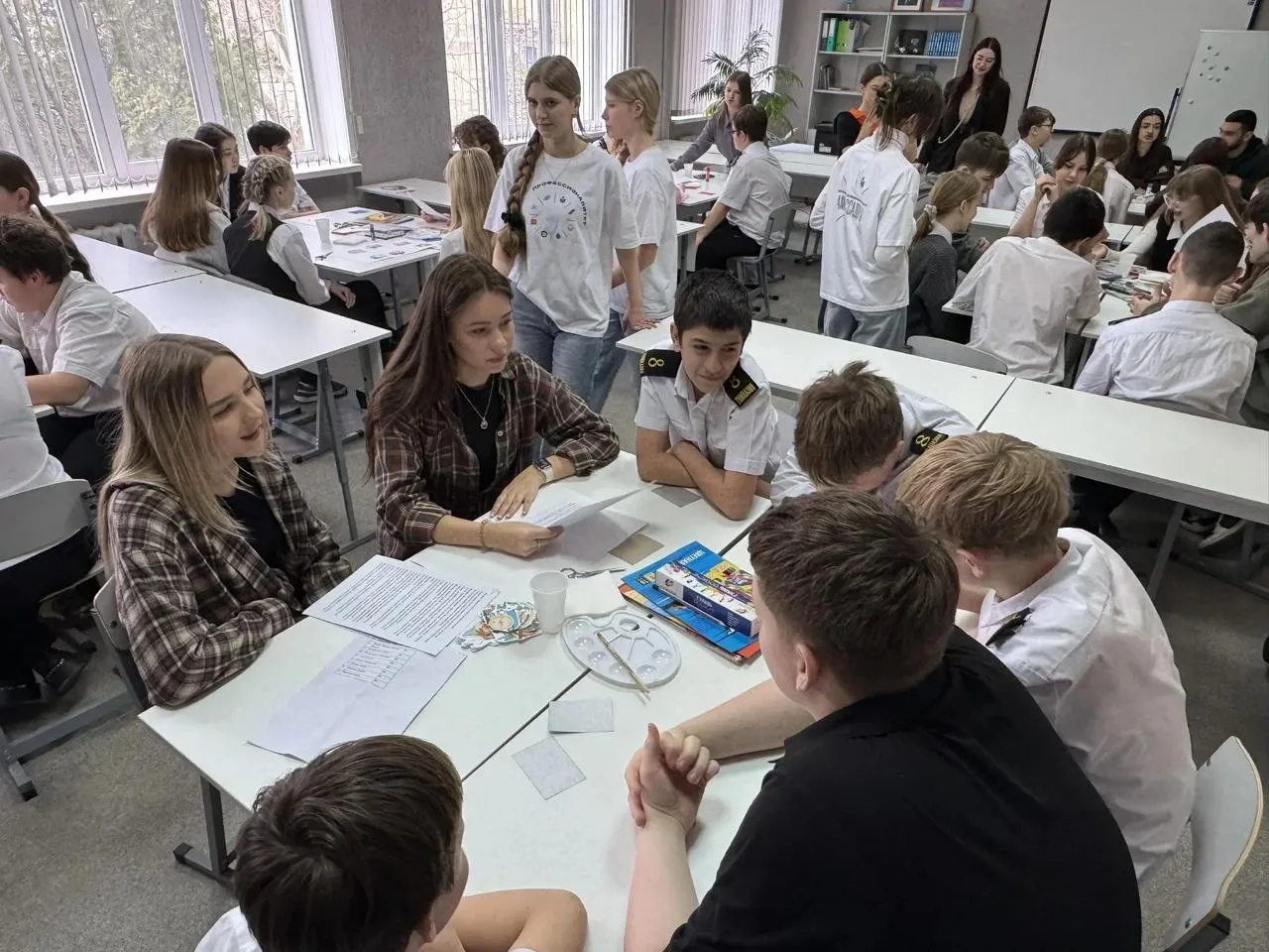 «РОССИЯ - МОИ ГОРИЗОНТЫ» 🇷🇺  Четверг традиционно профориентационный день, который обычно начинается 