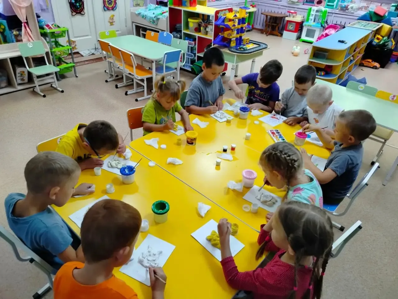🎉 Маленькие творцы: как дошкольники создавали лето своими руками! 🎉
В летней школе «Дошкольный стр