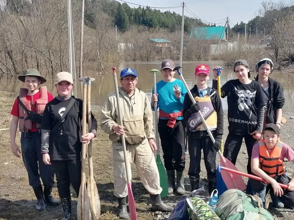 Друзья, делимся яркими впечатлениями от увлекательного водного похода наших юных турист...