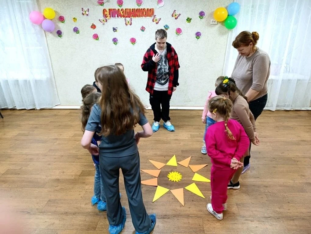 Нет крепче на земле союза, чем счастливая и дружная семья. Это и начало новой жизни, и ...