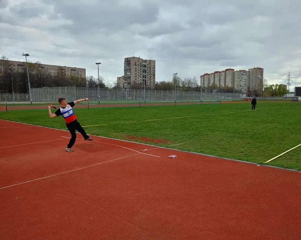 СПОРТИВНЫЕ НОВОСТИ📣  23 и 24 апреля сборная команда учеников 9-10 классов удостоилась чести представ
