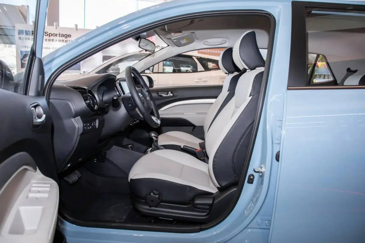 🚘 Новый Kia KX1 (Stonic) из Китая — ваш идеальный городской кроссовер!  Год выпуска: 2025. Двигатель