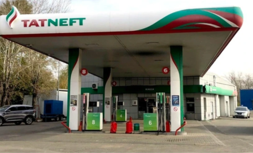 На АЗС «Татнефть» в Чувашии ввели лимиты на продажу топлива