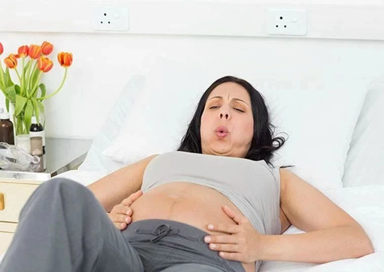 Все, что нужно знать о подготовке к родам и схваткам 👶