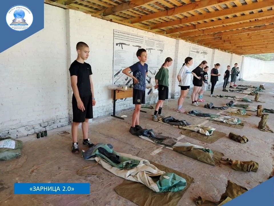 🔥 Команда **«Пламя»** Медынской средней школы в средней возрастной категории представл...