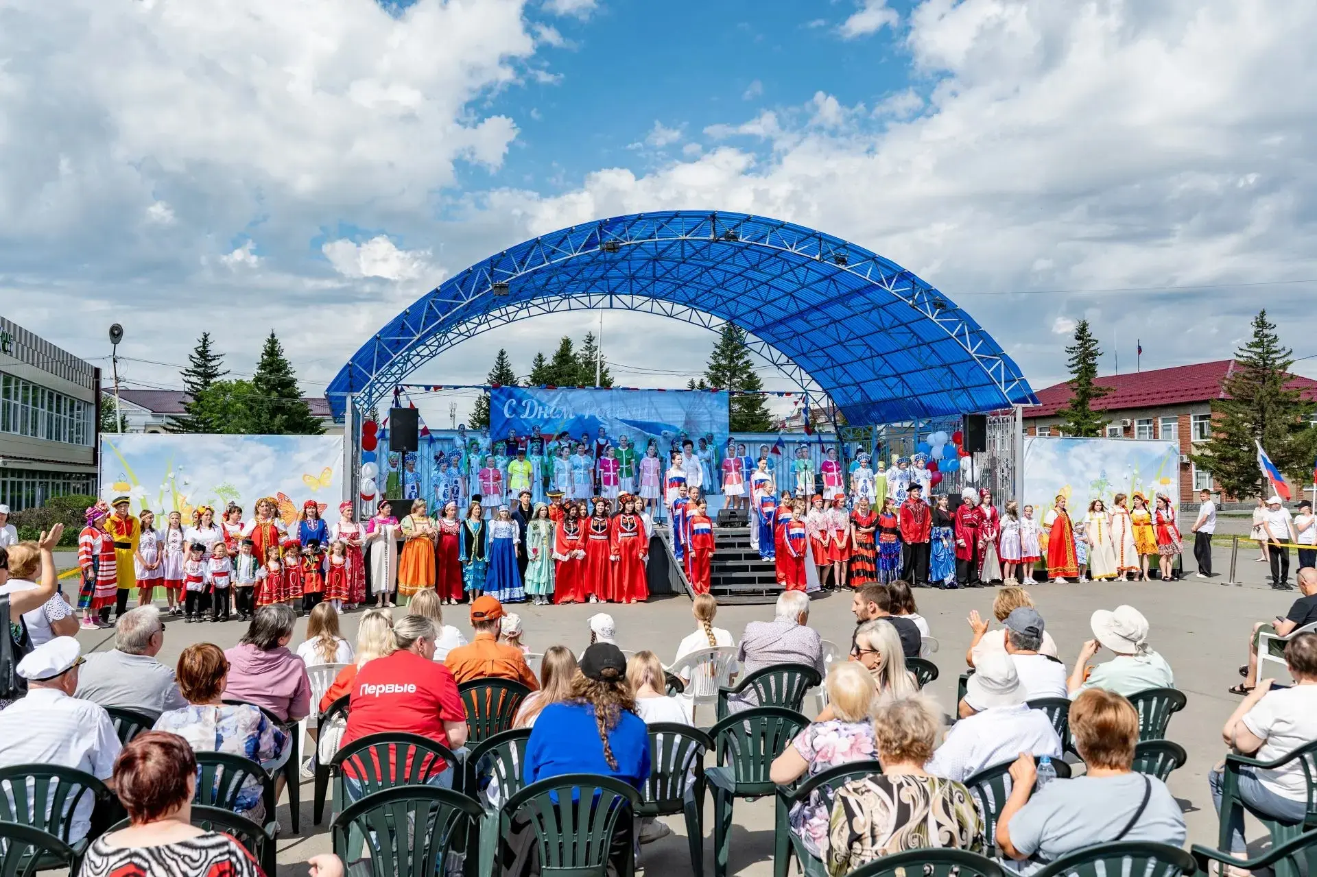 Россия многонациональная: праздник спорта и культуры в Кормиловке
Фото https://vk.ru/album-168892421