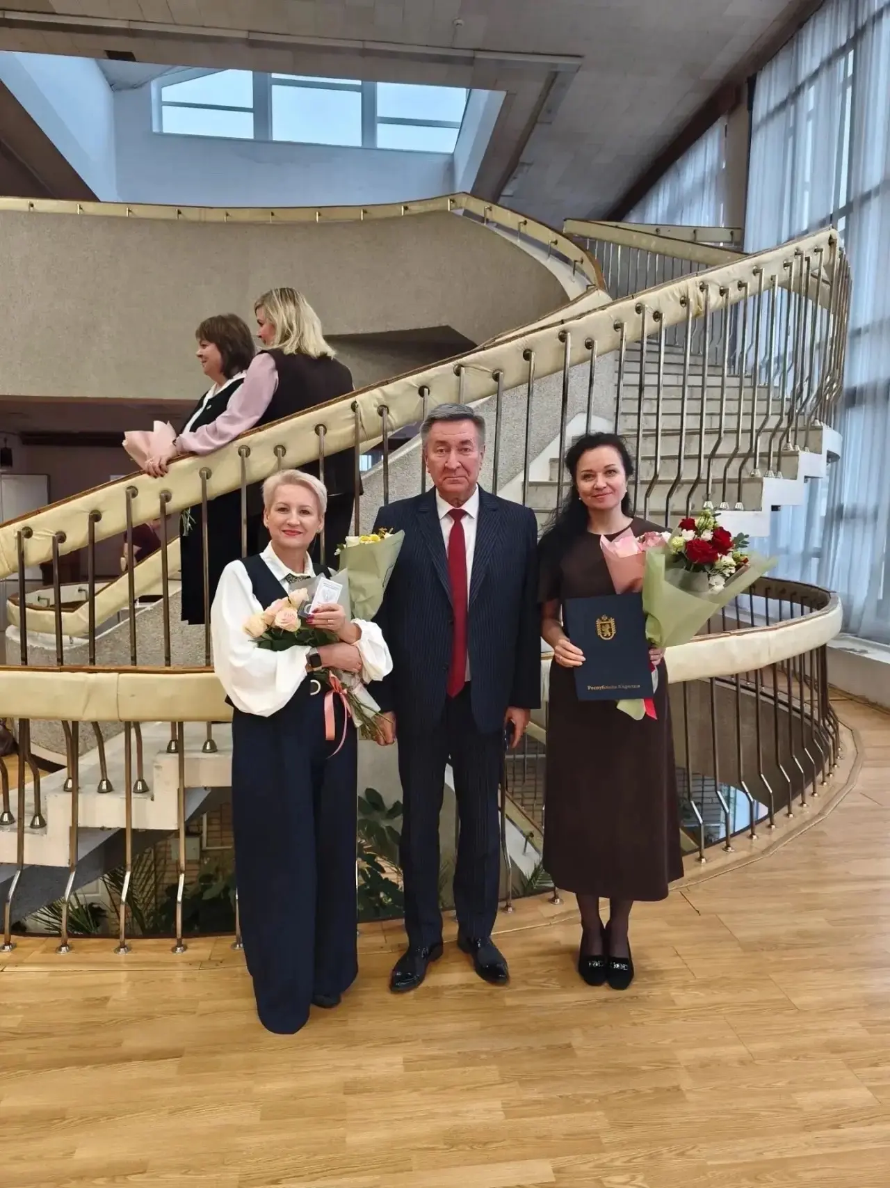 Уважаемые учителя, ветераны образования!