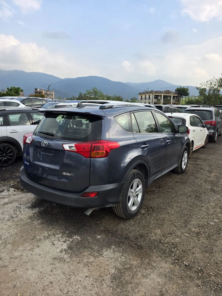 Toyota Rav4 2013 машинокомплект в пути