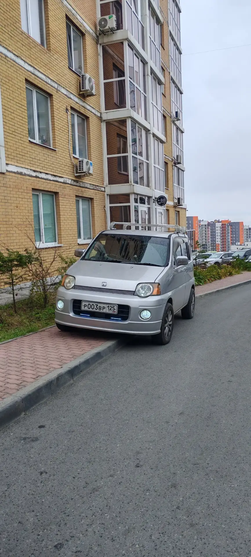 Некоторые люди и в глаза не видели ПДД. Но с пеной у рта доказываю "а че такова". При э...