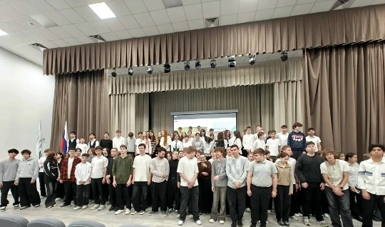 👩‍🎓👨‍🎓Сегодня обучающиеся нашей школы завершили обучение по курсу от фирмы 1С и сделали первые шаги 