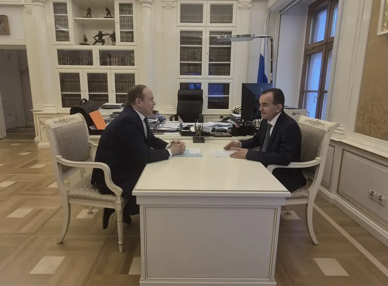 Сегодняшняя встреча губернатора с руководителем Администрации  Президента России.   Ребят, это похож