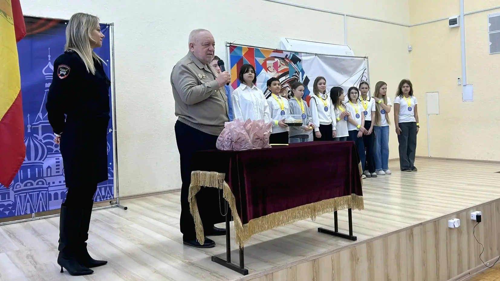🚦 Торжественное событие! Сегодня наши ребята из 5-М класса  были официально посвящены в отряд ЮИД (Ю