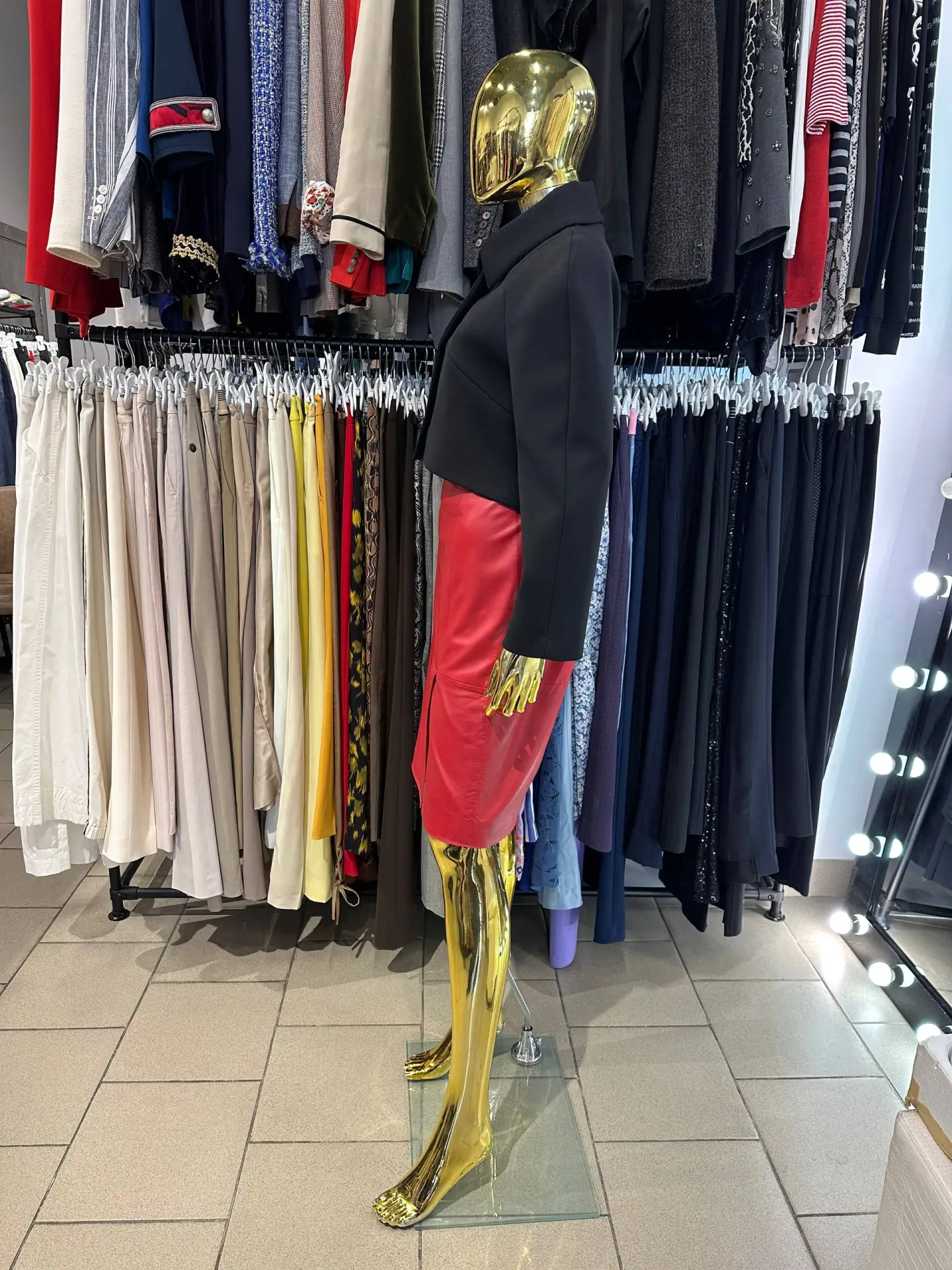 MOSCHINO
