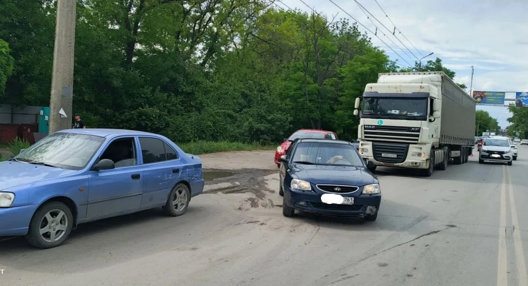 Тройное ДТП с участием фуры на улице Транспортной

Подписаться на Авто Таганрог