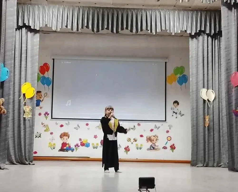 Театр — это жизнь, а жизнь — это радость! 🎭✨

Наши юные артисты из театральной студии «Успех» снова