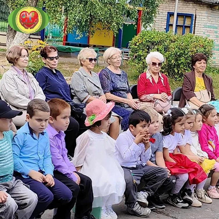 🎈Серебряные волонтёры были приглашены в детский сад "Березка» на праздник, посвященный...