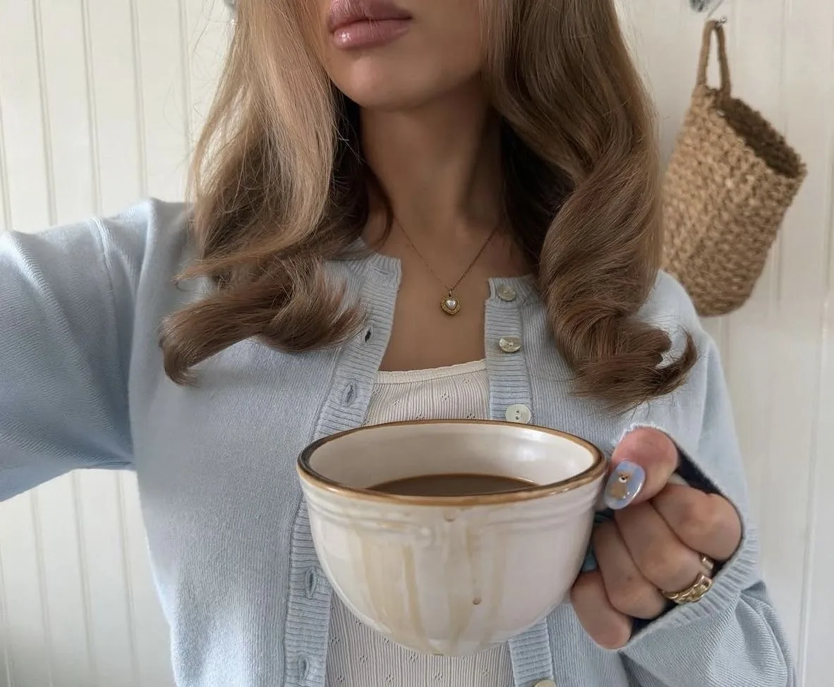 🌼 Доброе утро!

Сегодня не сравнивай себя с другими. У каждого свой темп, и это совершенно нормальн