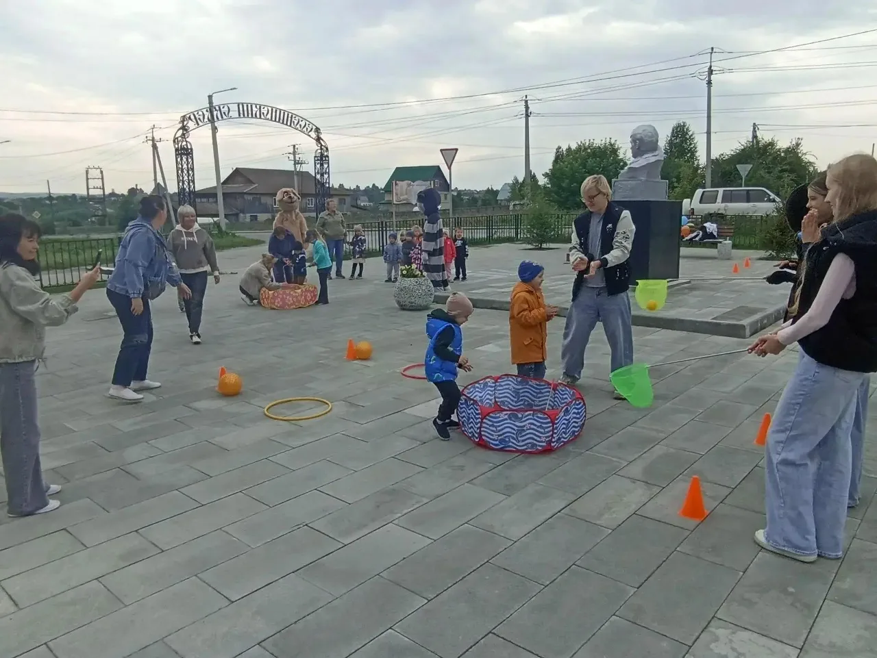 ☀  Библиотеки Гурьевского округа ярко закрыли летний сезон! 🎉