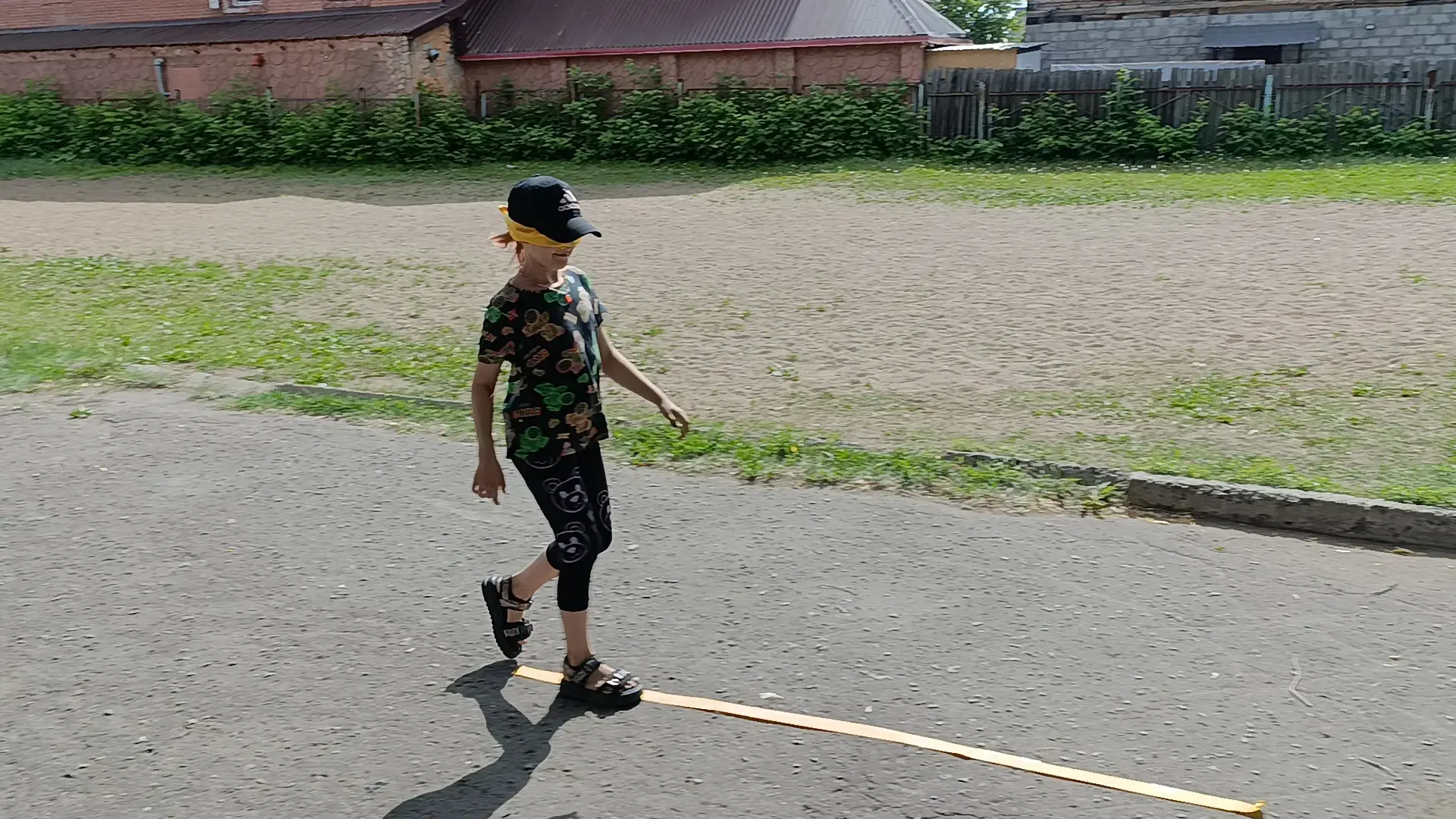 Праздничное мероприятие ко Дню России на досуговой площадке!🇷🇺

🇷🇺 12 июня наша страна отмечает 