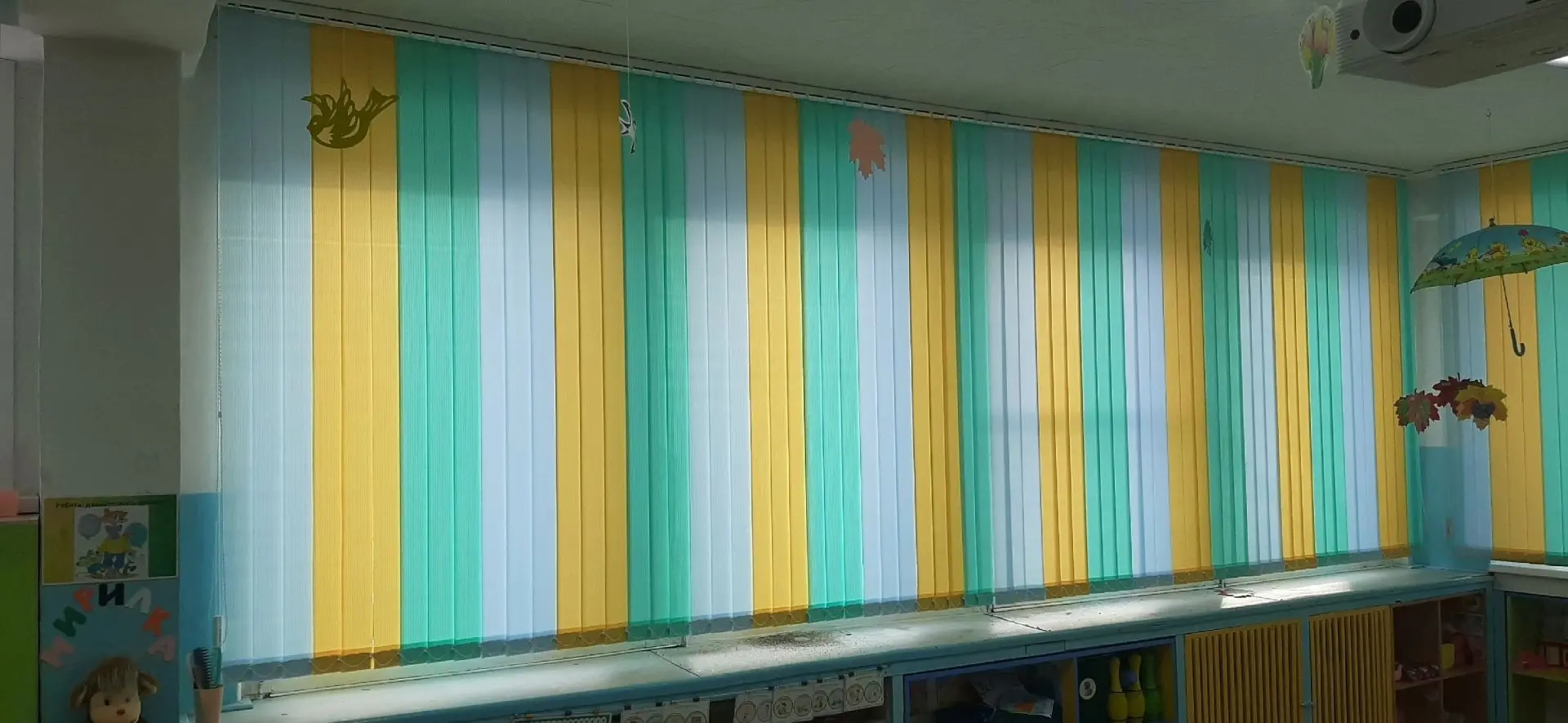 🏫 Вертикальные жалюзи для детского сада и школы: идеальное решение! 🏫