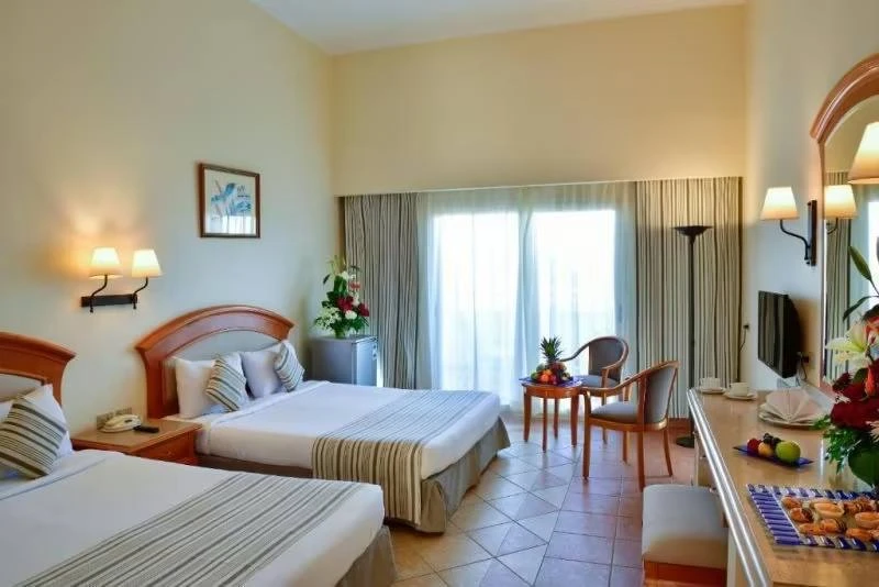 🇪🇬 Египет из Тюмени на 9🛌 👫 = 174.000 👨‍👩‍👦 = 222.000 🧑‍🧑‍🧒‍🧒 = 289.000 🏩 Sharm Grand Plaza Resort 5