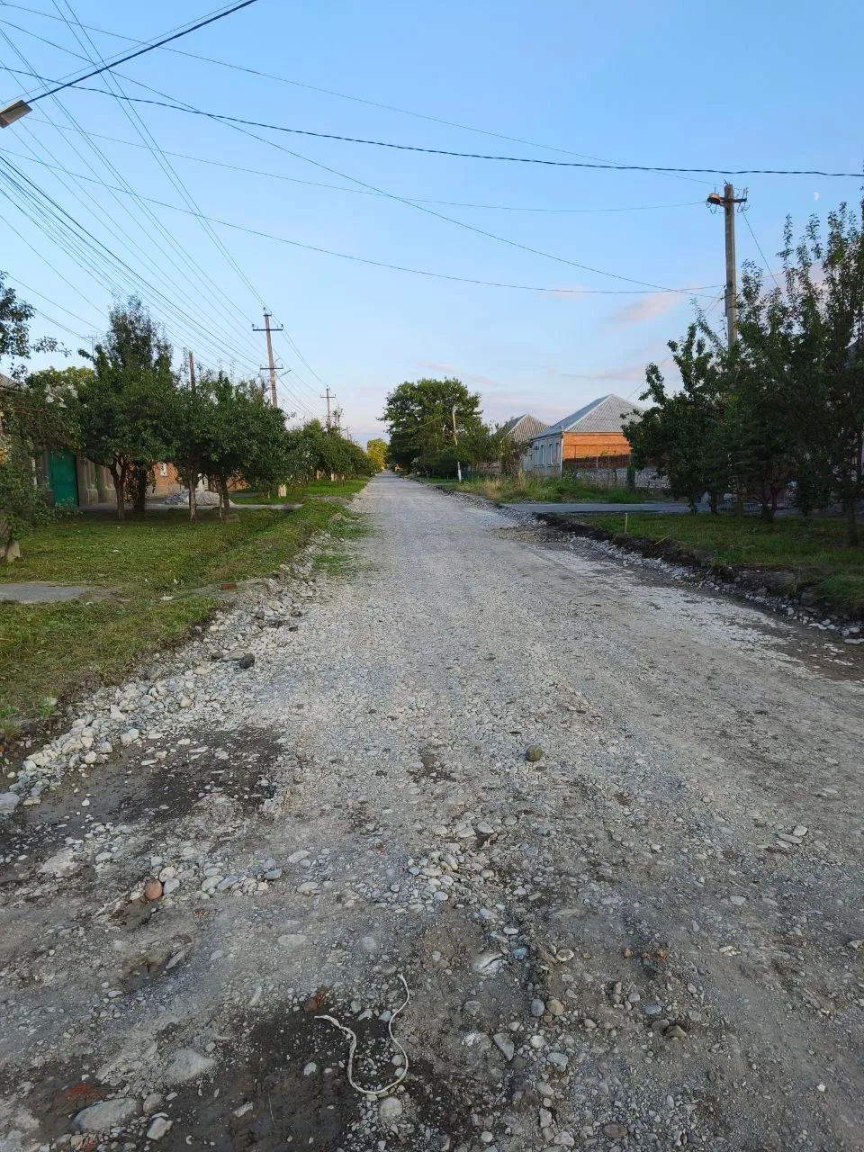 🛣В селе Михайловское идет ремонт дороги
